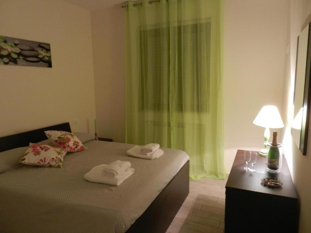 Le Case Del Carmine Con Giardino E Parcheggio A Tropea Ngoại thất bức ảnh